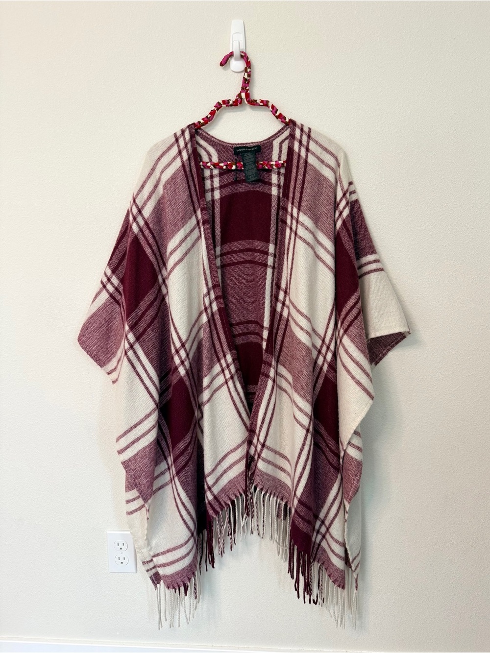 Banana Republic Cashmere Wrap Mariana Plaid Fringe Poncho Blanket Cape Wool OS